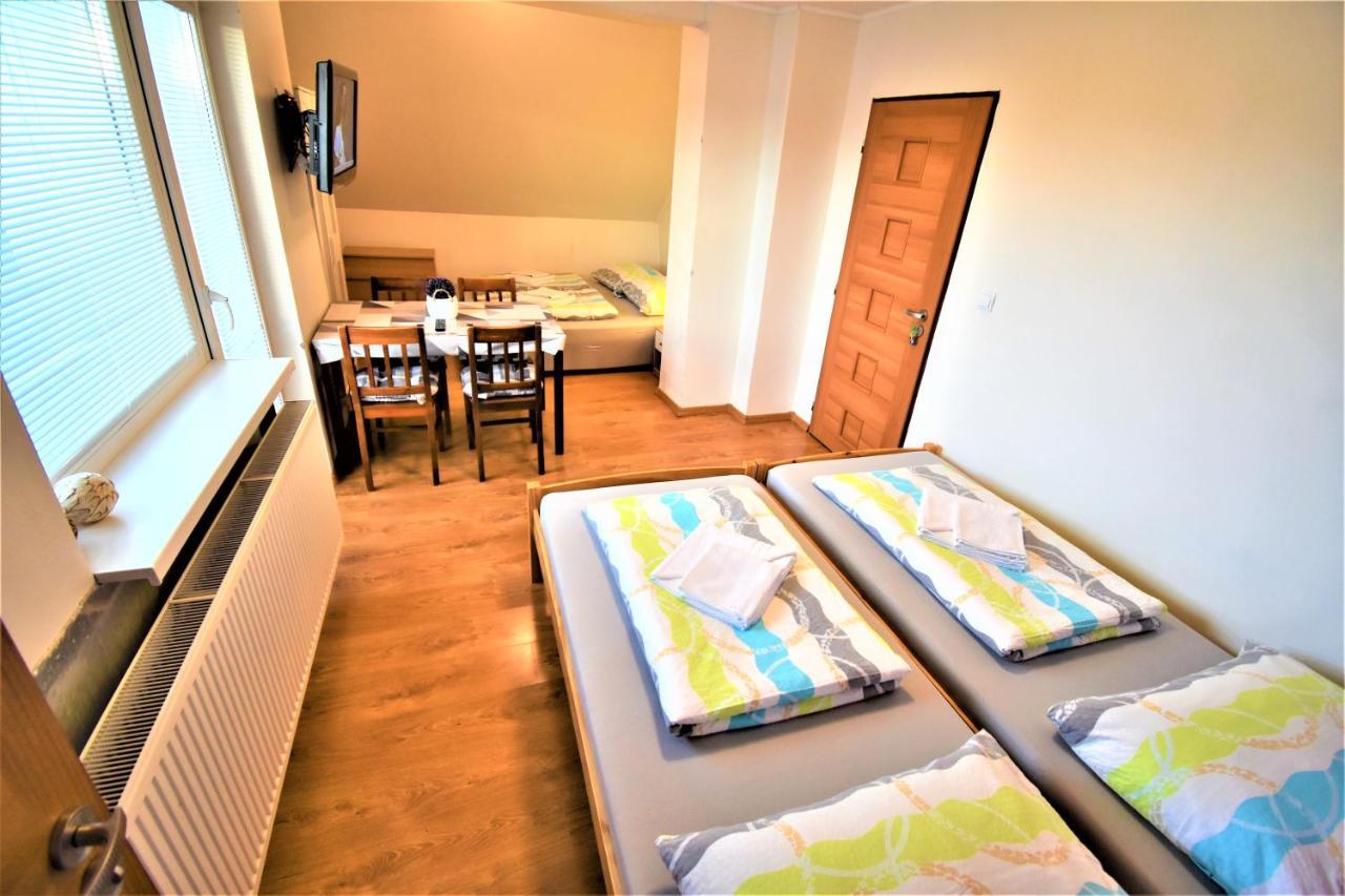 Penzion Privat Siesta Hotel Liptovský Mikuláš Exterior foto