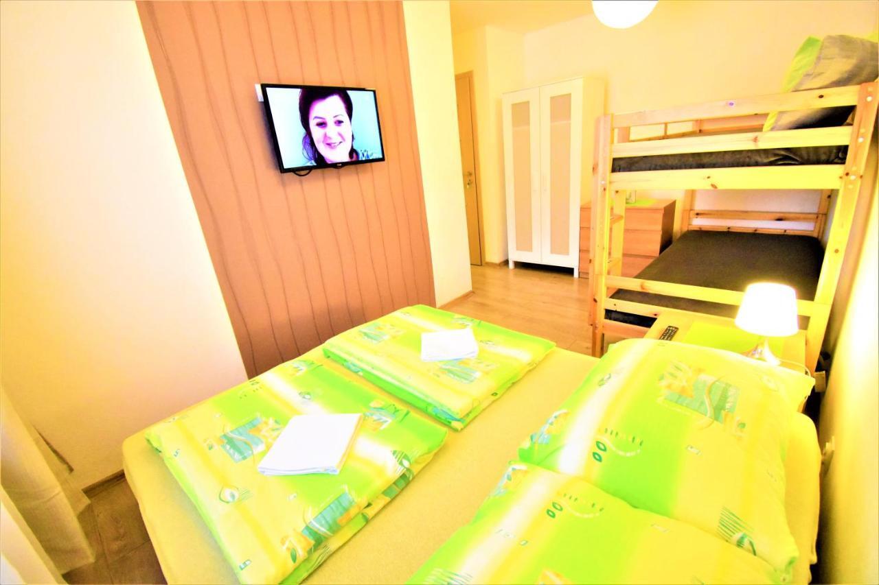 Penzion Privat Siesta Hotel Liptovský Mikuláš Exterior foto