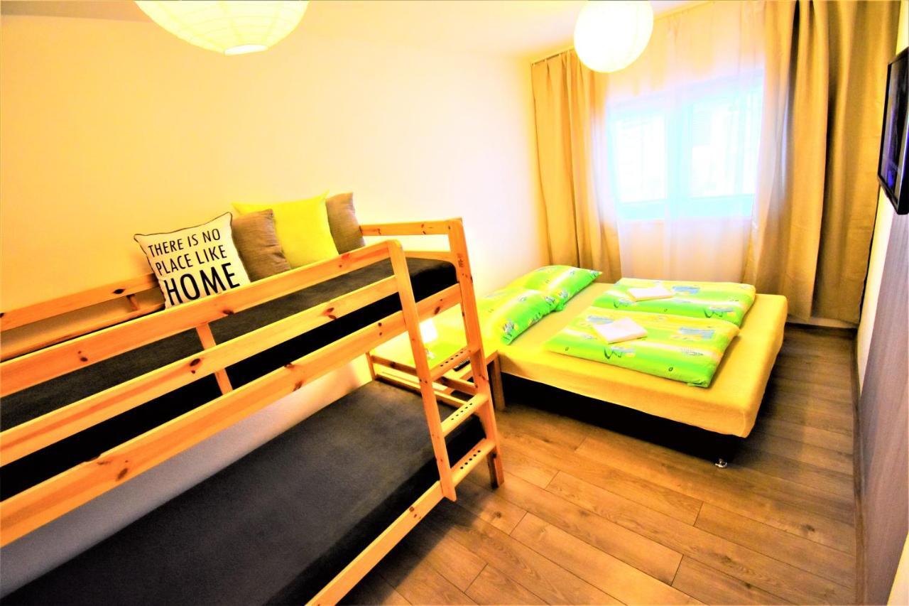 Penzion Privat Siesta Hotel Liptovský Mikuláš Exterior foto
